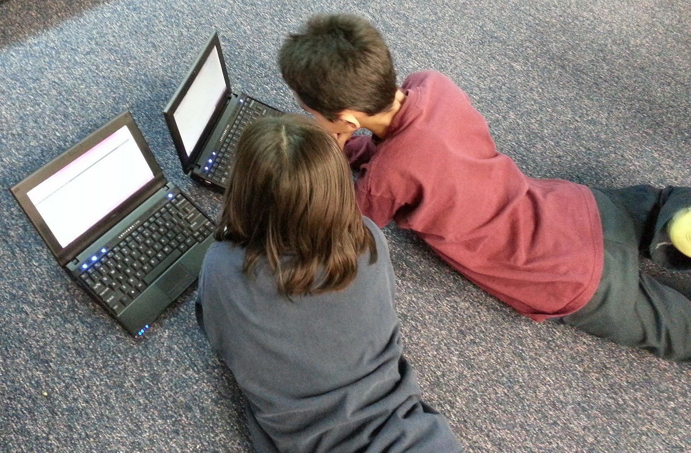 Ilustracja do informacji: Gmina dostała 80 tys. zł na komputery dla dzieci