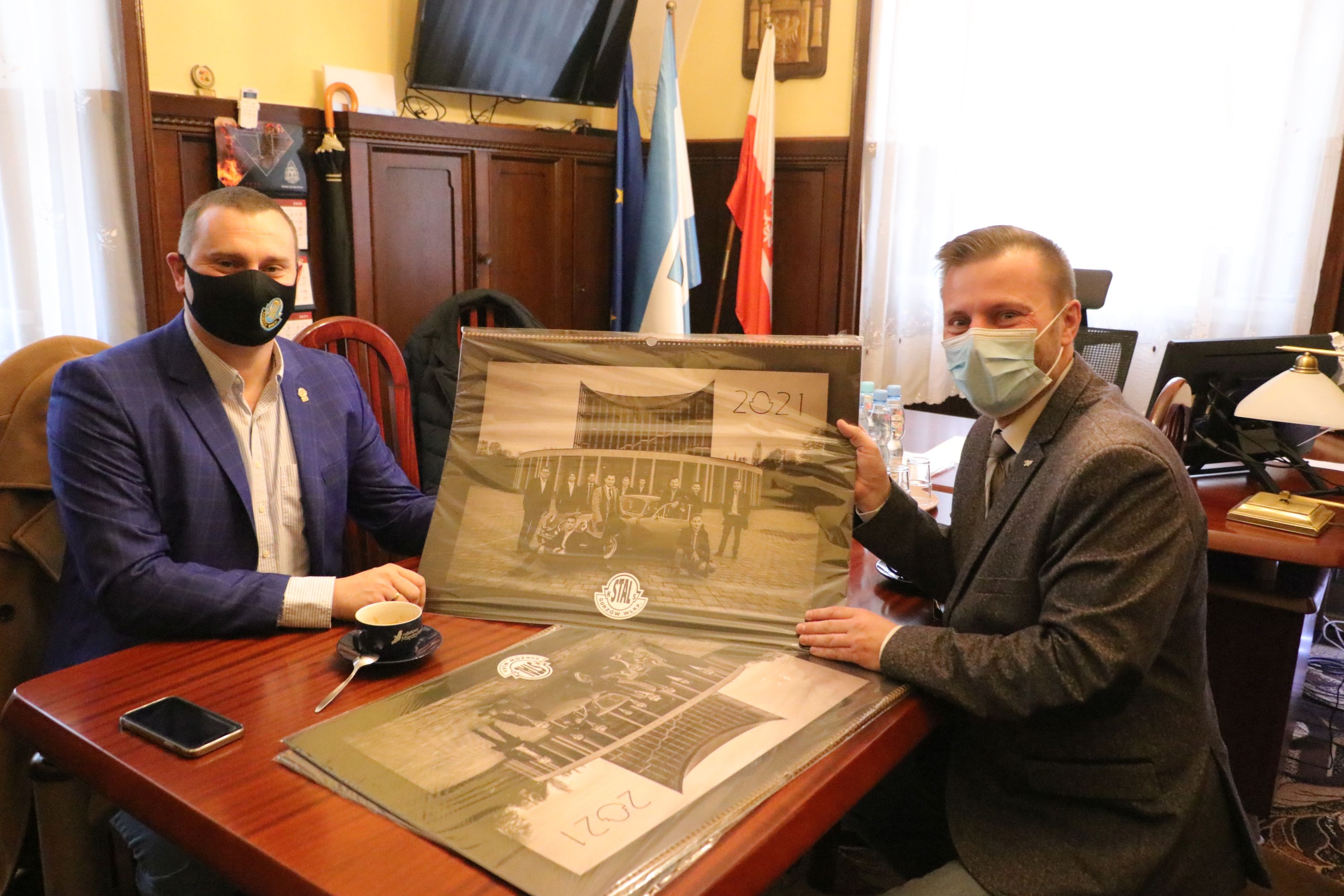 Ilustracja do informacji: Spotkanie burmistrza z dyrektorem zarządzającym gorzowskiej "Stali"