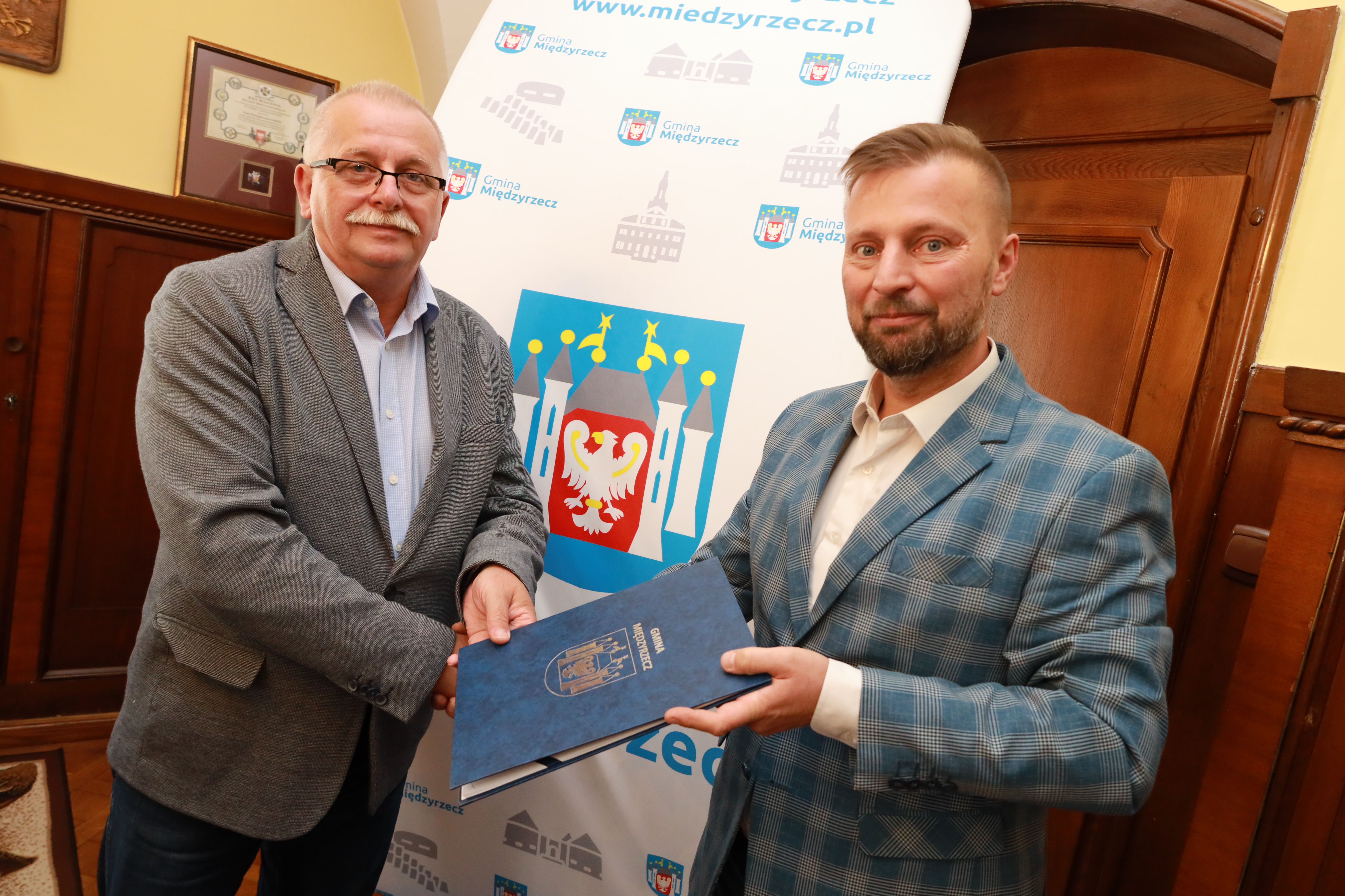 Ilustracja do informacji: Nowa sala zamiast starego baraku 