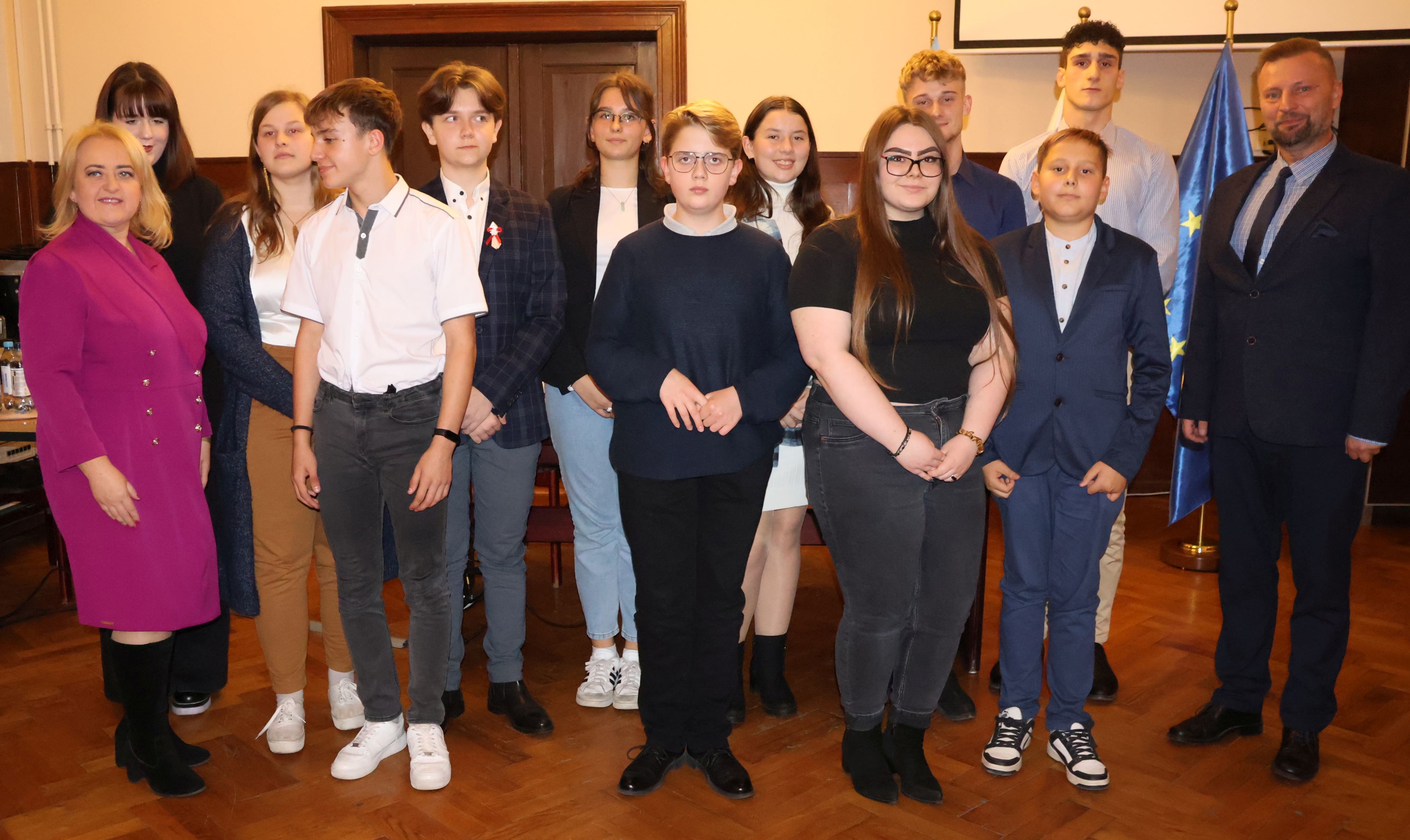 Ilustracja do informacji: Młodzieżowa Rada Miejska kadencji 2022-2023