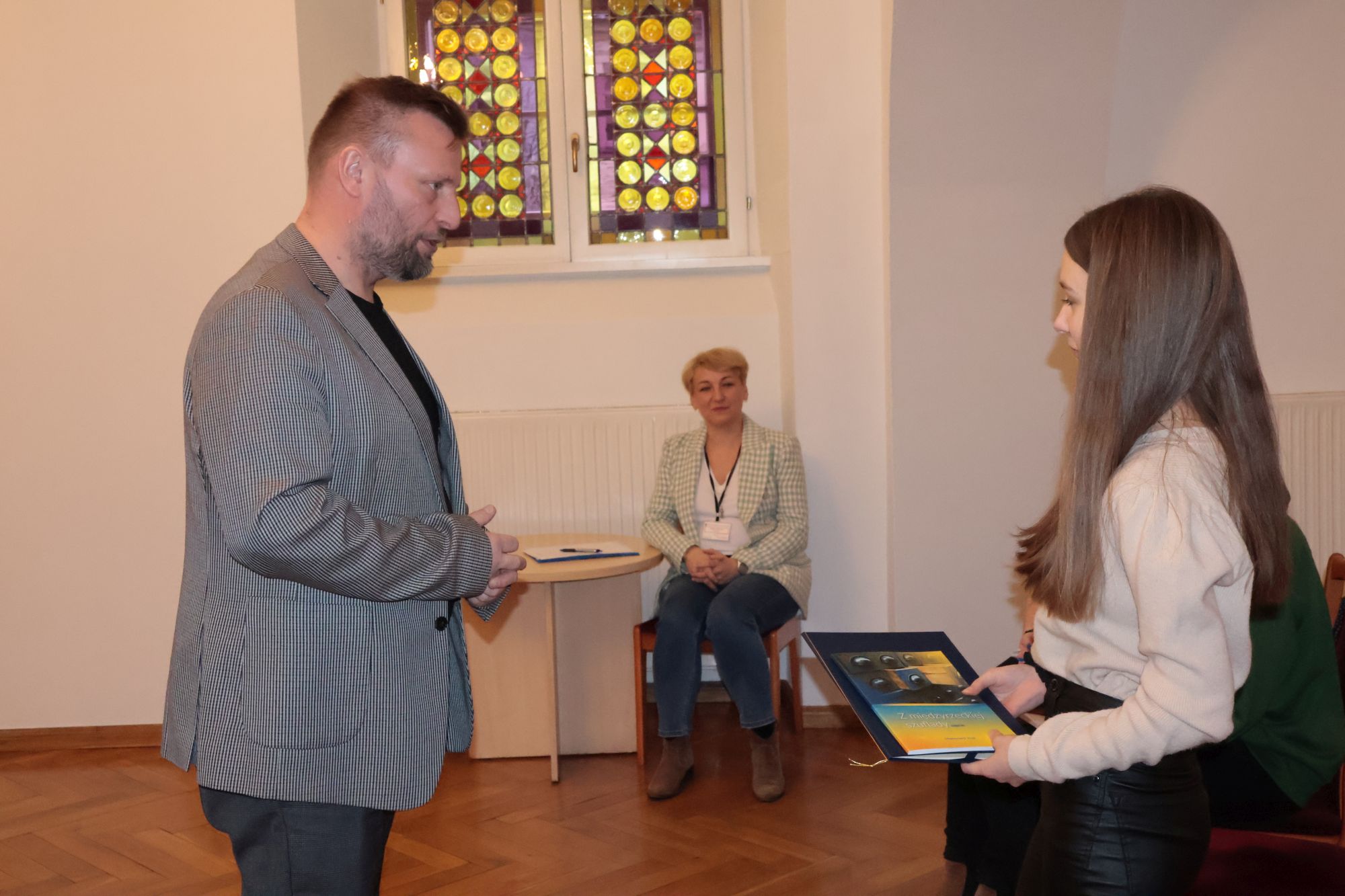 Ilustracja do informacji: W ratuszu odbyła się kolejna sesja Młodzieżowej Rady Miejskiej