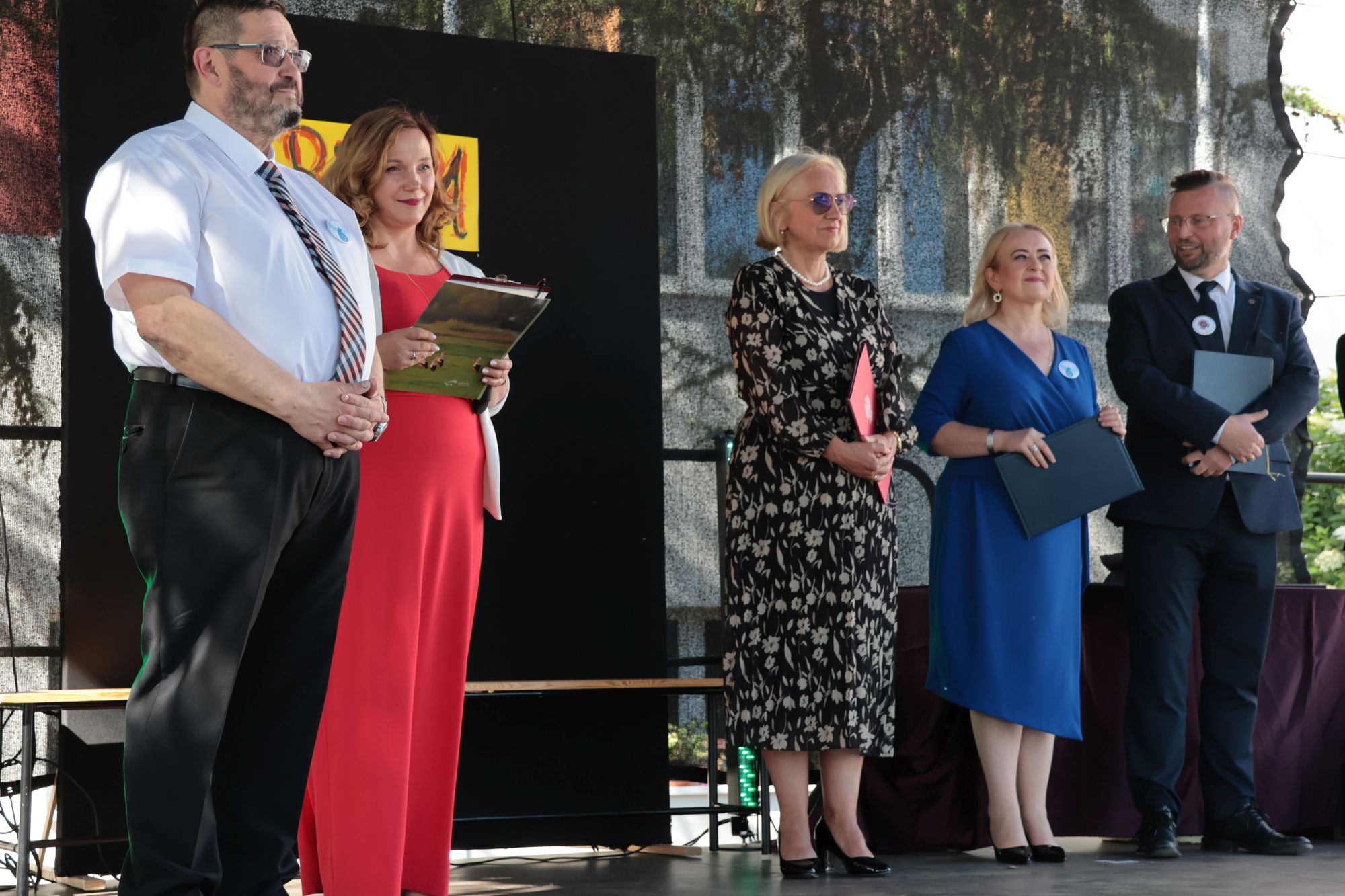 Ilustracja do informacji: Wieszcz narodowy został patronem „Szóstki”