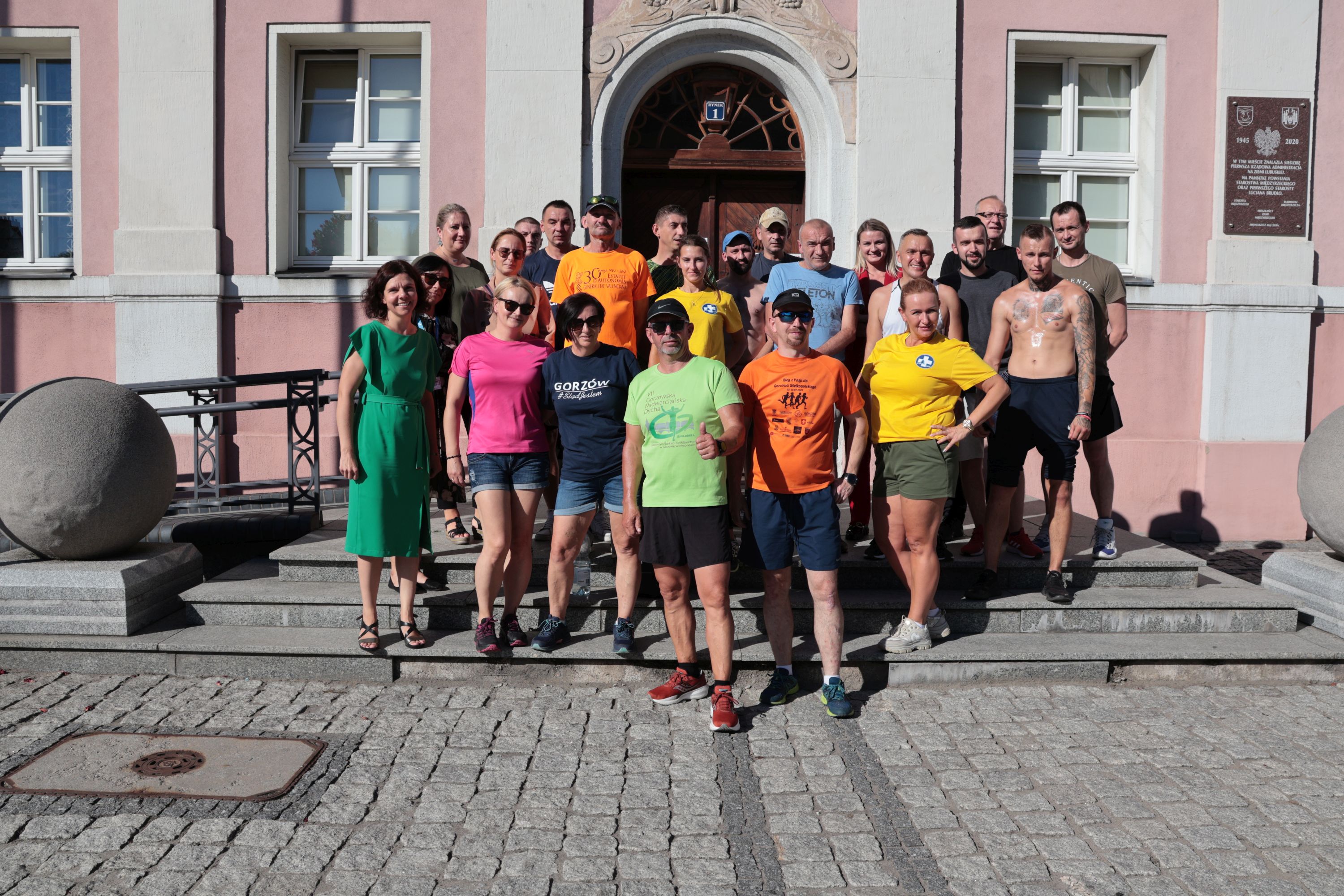 Ilustracja do informacji: Międzyrzecz był jednym z przystanków na trasie „IV Biegu Dookoła woj. Lubuskiego Ludzie z Pasją”