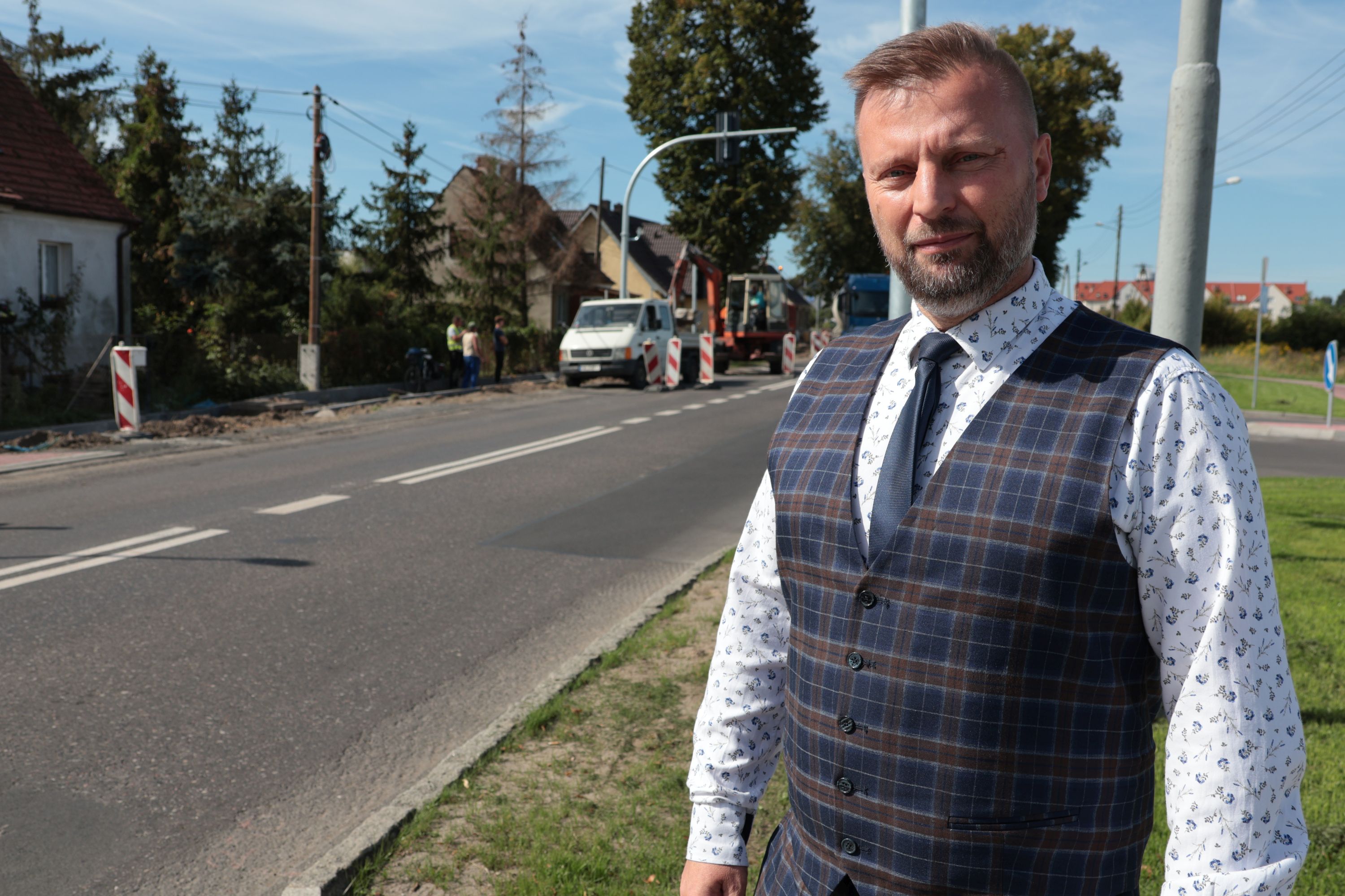 Ilustracja do informacji: Nowy chodnik poprawi bezpieczeństwo mieszkańców