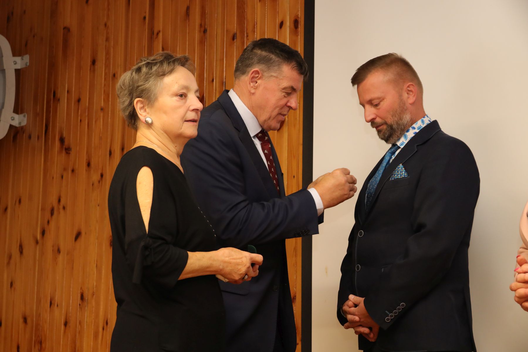 Ilustracja do informacji: Honorowa odznaka Sybiraka dla burmistrza Remigiusza Lorenza