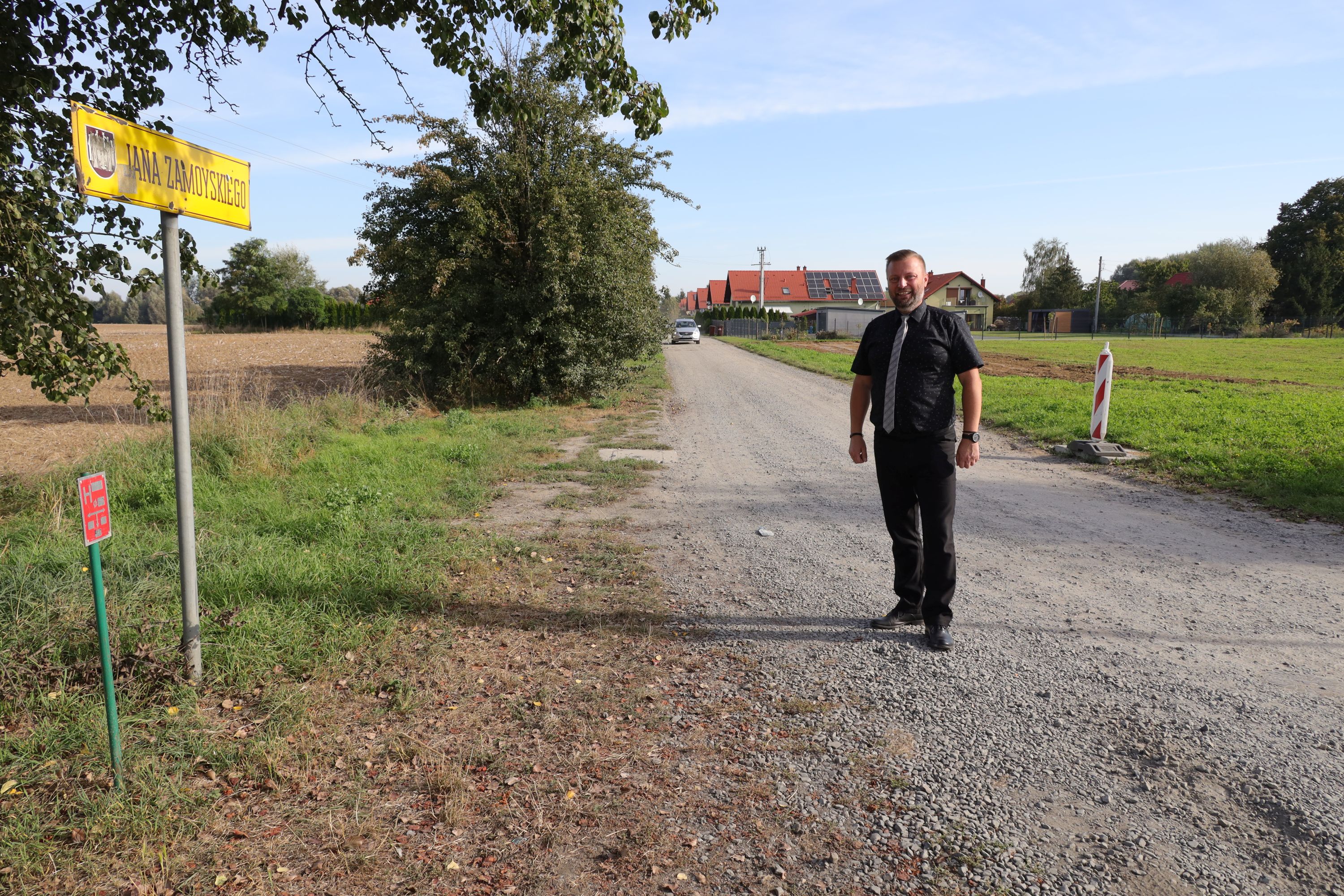 Ilustracja do informacji: Walczymy o pieniądze na kanalizację i drogę 