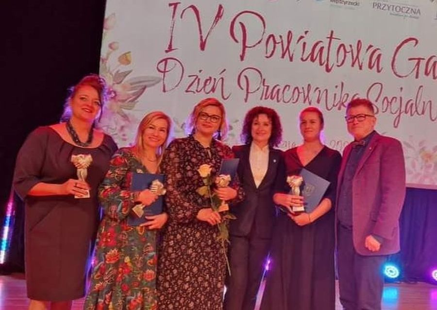 Ilustracja do informacji: Wyróżnione za pracę na rzecz lokalnej społeczności 