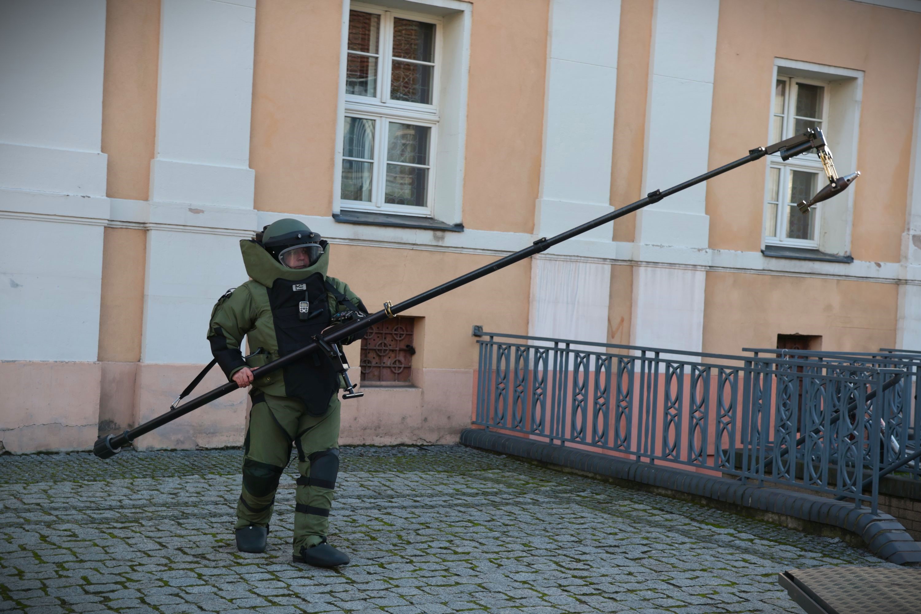 Ilustracja do informacji: Ćwiczenia przed ratuszem