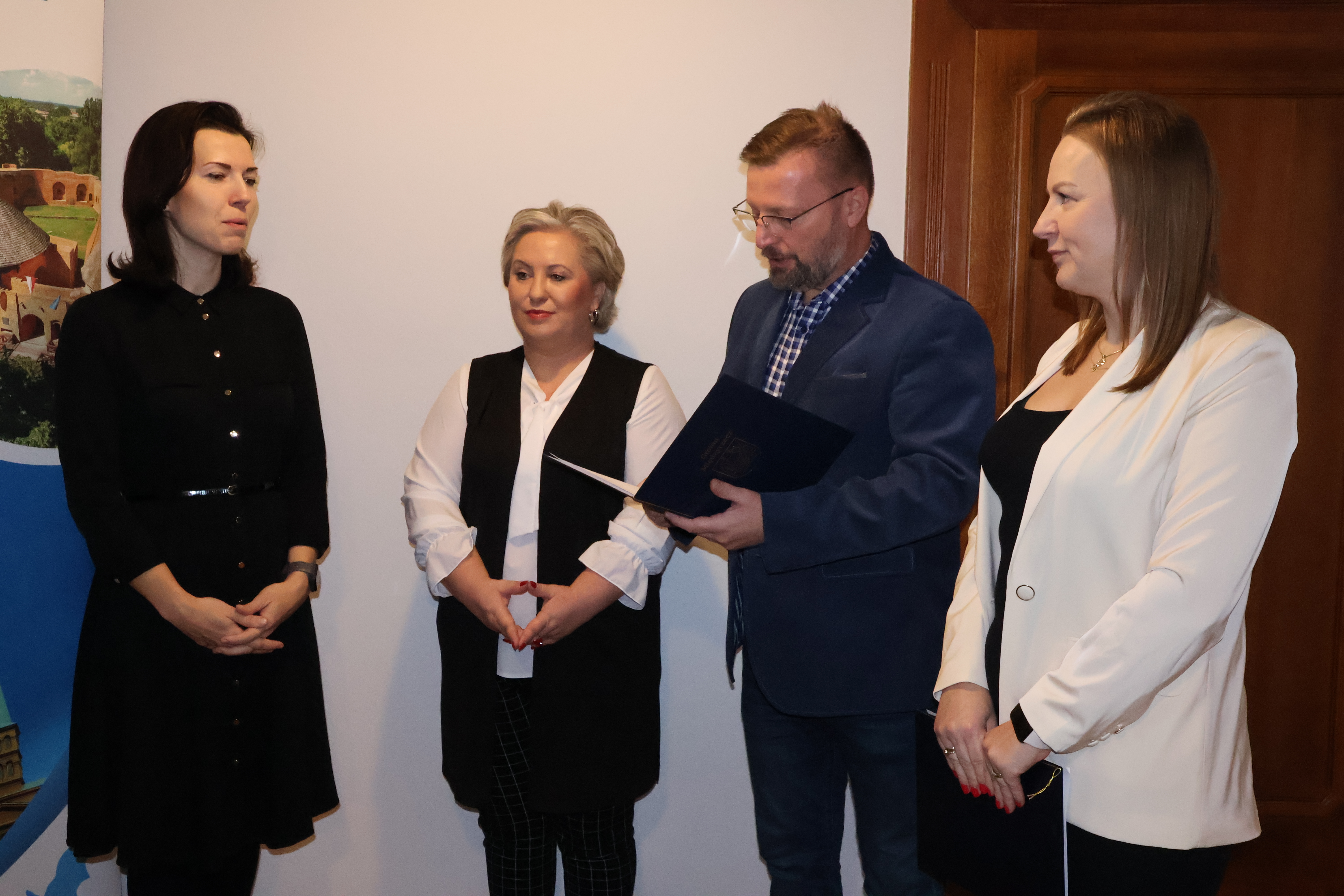 Ilustracja do informacji: Ślubowanie w ratuszu 