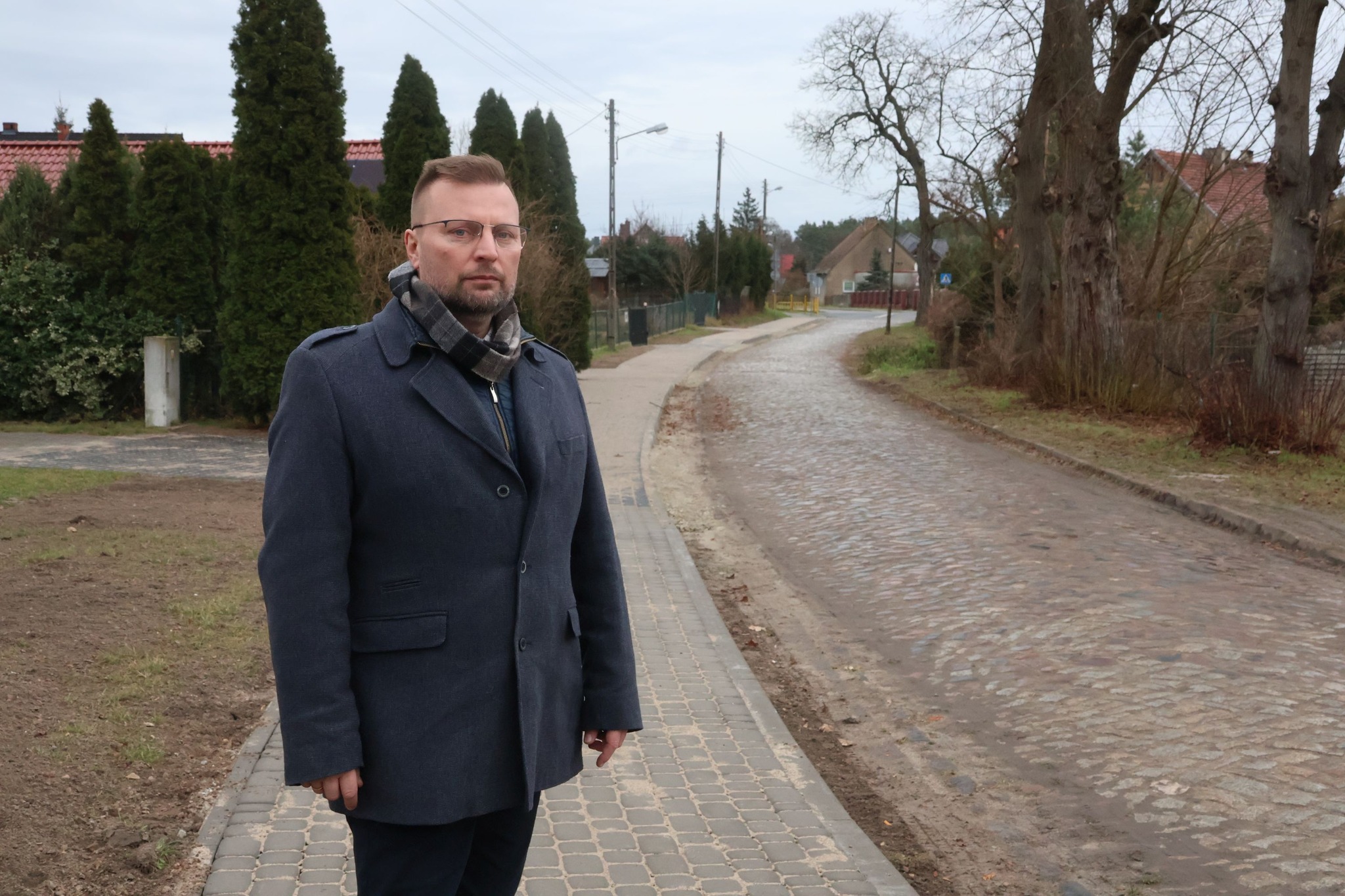 Ilustracja do informacji: W Bobowicku powstał nowy chodnik