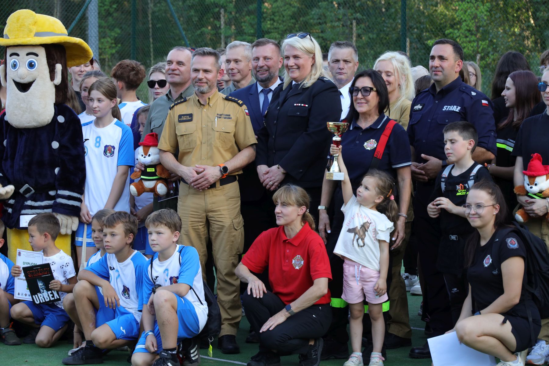 Ilustracja do informacji: Leśne zmagania młodych strażaków