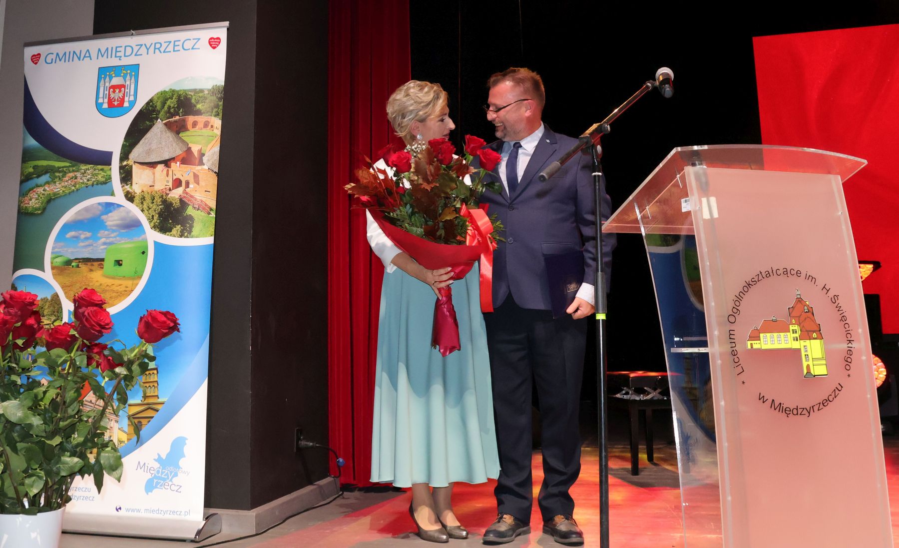 Ilustracja do informacji: Jubileusz Liceum Ogólnokształcącego w Międzyrzeczu