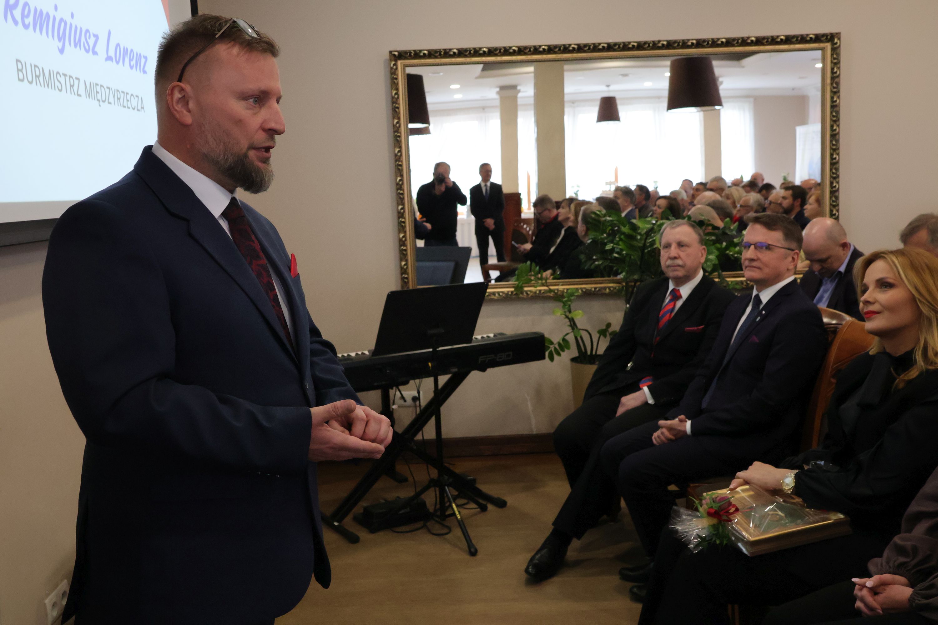 Ilustracja do informacji: Perłowe Gody Zakładu Energetyki Cieplnej