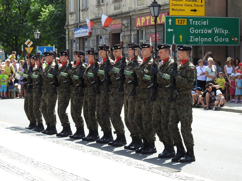 Ilustracja do informacji: Obchody 20-lecia 17. WBZ w Międzyrzeczu