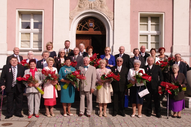 Ilustracja do informacji: Małżonkowie świętowali 50-lecie i 60-lecie pożycia