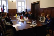 Miniatura zdjęcia: Burmistrz wręczył stypendia sportowe