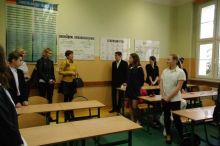 Miniatura zdjęcia: Pani burmistrz życzyła powodzenia szóstoklasistom