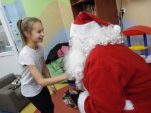 Miniatura zdjęcia: Mikołaj z wizytą w międzyrzeckim szpitalu
