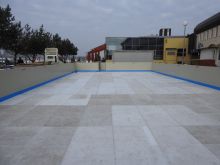 Miniatura zdjęcia: Zapraszamy na lodowisko