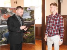 Miniatura zdjęcia: Najlepsi sportowcy w gminie otrzymali stypendia