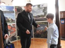 Miniatura zdjęcia: Najlepsi sportowcy w gminie otrzymali stypendia