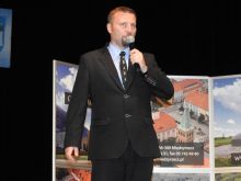 Miniatura zdjęcia: Burmistrz wręczył stypendia najzdolniejszym uczniom