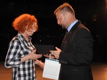 Miniatura zdjęcia: Burmistrz wręczył stypendia najzdolniejszym uczniom