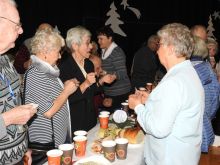 Miniatura zdjęcia: Międzyrzeczanie zasiedli przy wspólnym wigilijnym stole