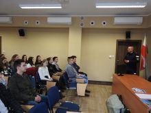 Miniatura zdjęcia: Młodzieżowa Rada Miejska odwiedziła międzyrzecką komendę 