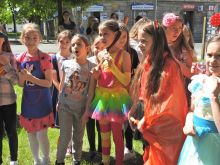 Miniatura zdjęcia: Budka z książkami przy ratuszu