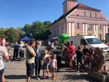 Miniatura zdjęcia: Festiwal Światła i I Zlot Foodtrucków w Międzyrzeczu